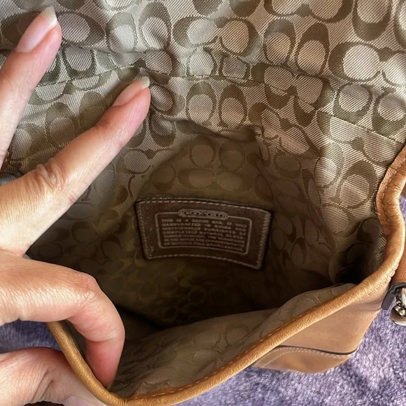 Vintage Coach Crossbody bag - Picture 5 of 6